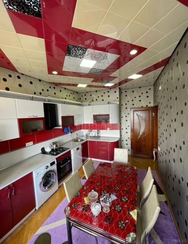 Satılır 3 otaqlı mənzil 90 m²