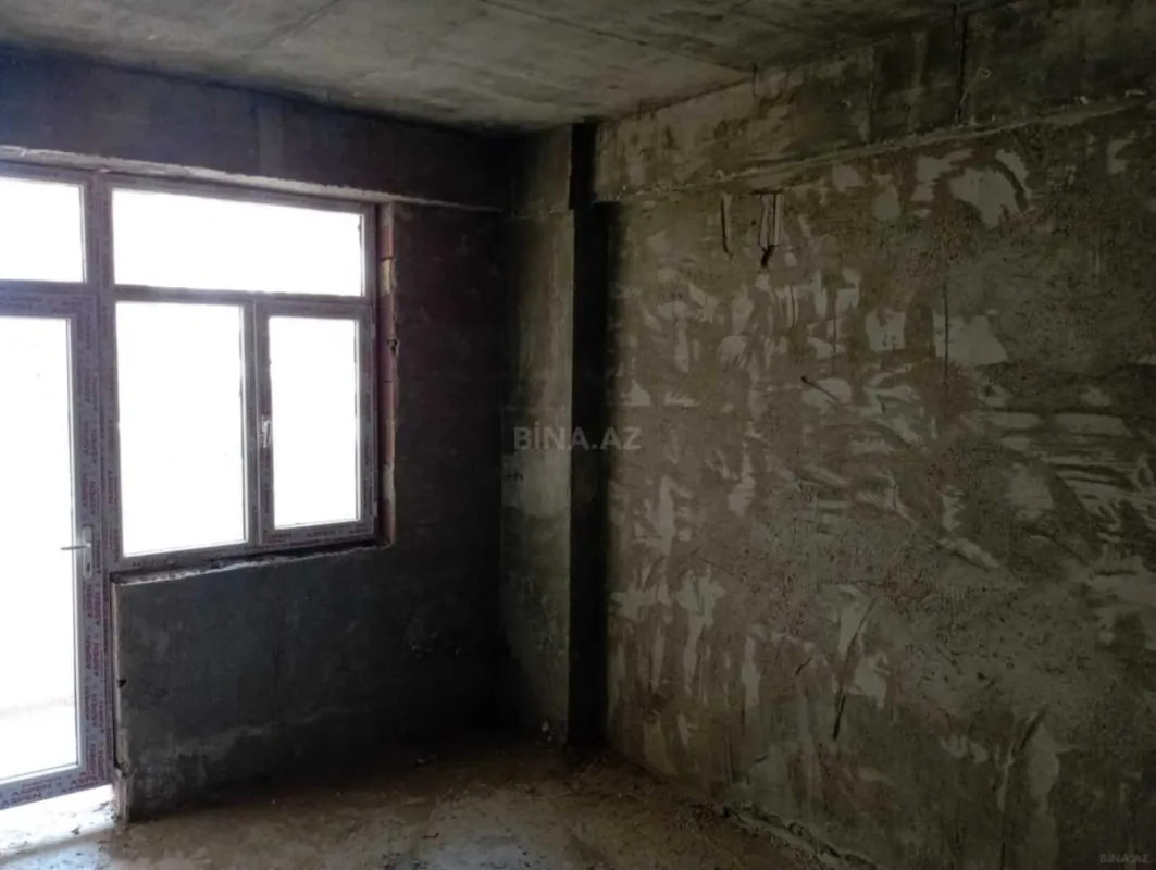 Satılır 2 otaqlı mənzil 68 m²