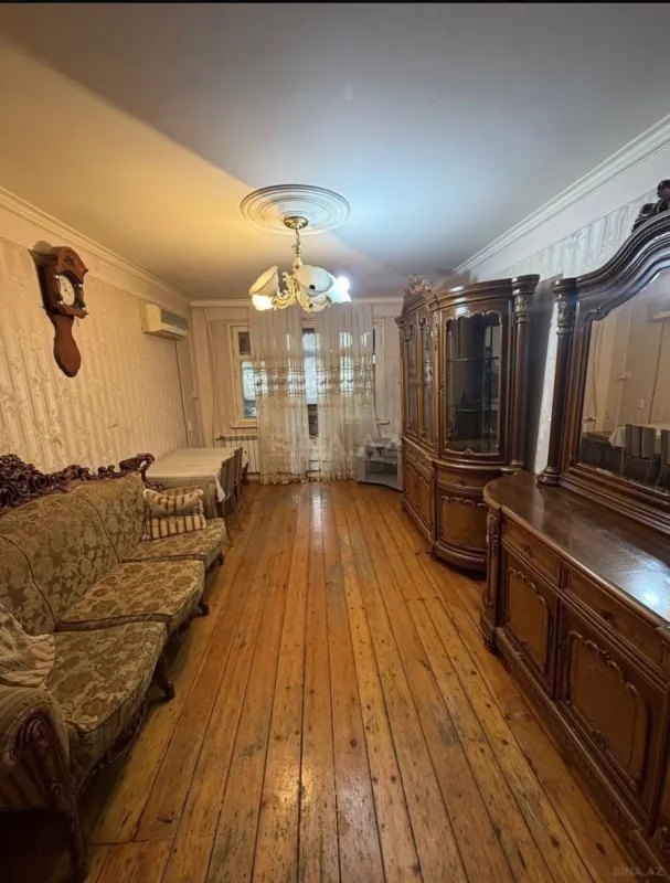 Satılır 2 otaqlı mənzil 35 m²