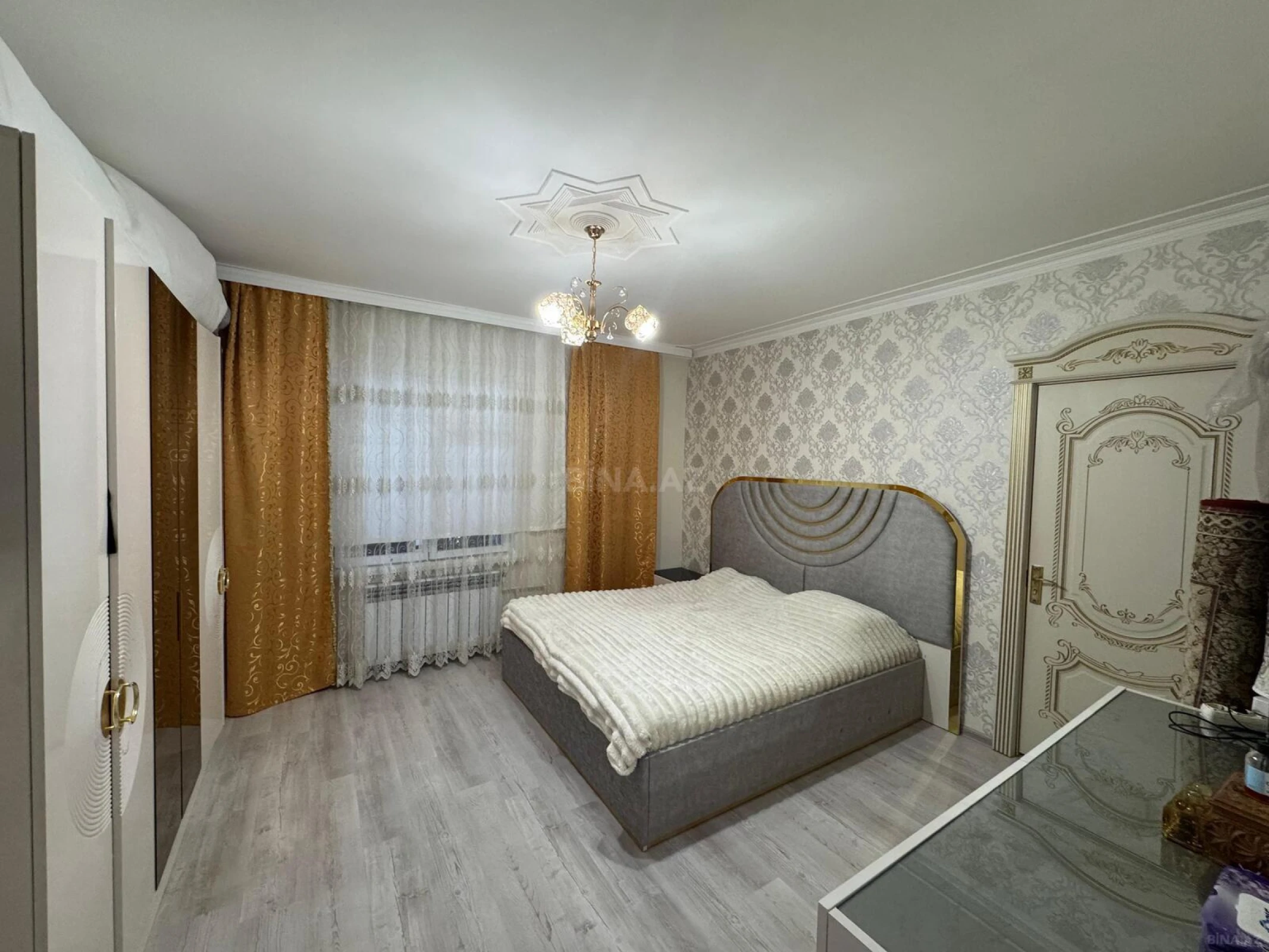 Satılır 3 otaqlı mənzil 64 m²