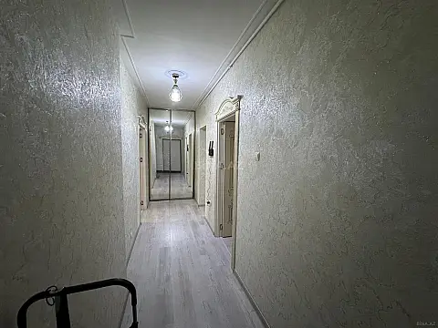 Satılır 3 otaqlı mənzil 64 m²