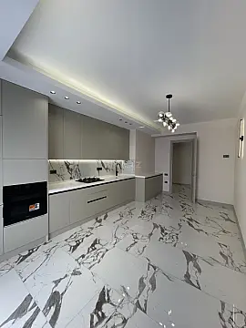 Satılır 3 otaqlı mənzil 150 m²