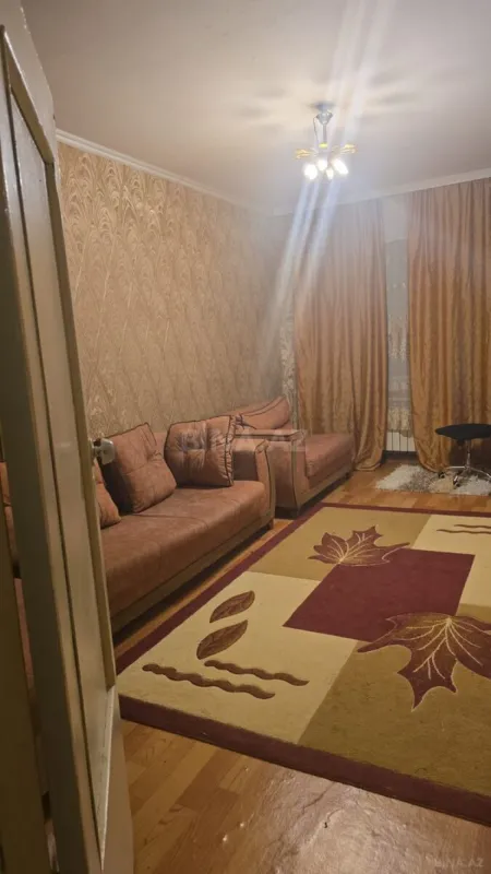 Satılır 2 otaqlı mənzil 65 m²