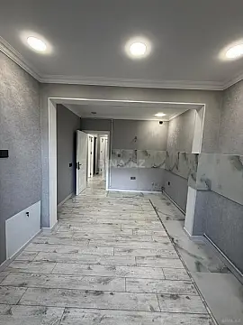 Satılır 2 otaqlı mənzil 60 m²