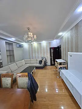 Satılır 3 otaqlı mənzil 110 m² — Bakı 3 otaq 110.00 m²