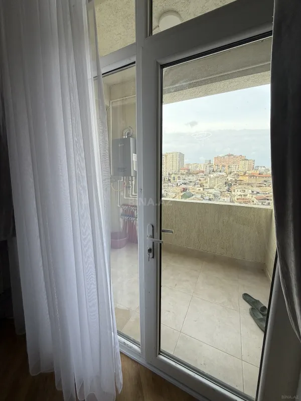 Kirayə verilir 2 otaqlı mənzil 78 m²