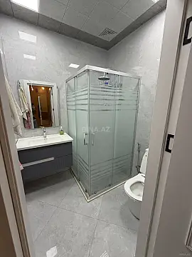 Kirayə verilir 2 otaqlı mənzil 78 m²