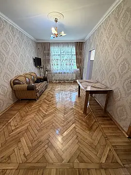 Kirayə verilir 2 otaqlı mənzil 45 m² — Bakı, Memar Əcəmi yanı 2 otaq 45.00 m²