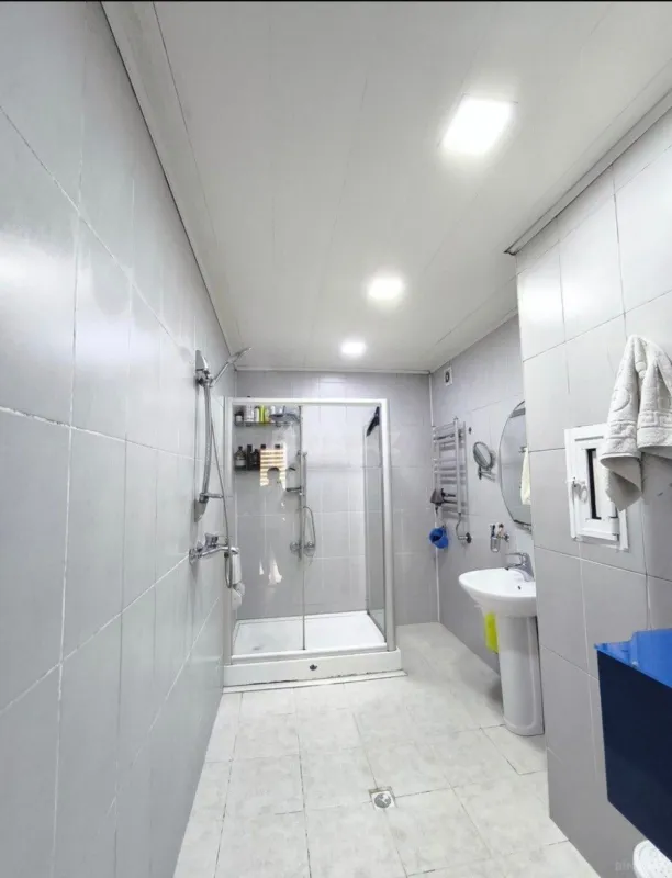 Satılır 3 otaqlı mənzil 123 m²