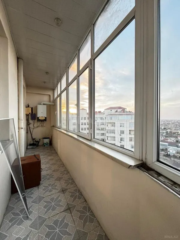Kirayə verilir 2 otaqlı mənzil 75 m²