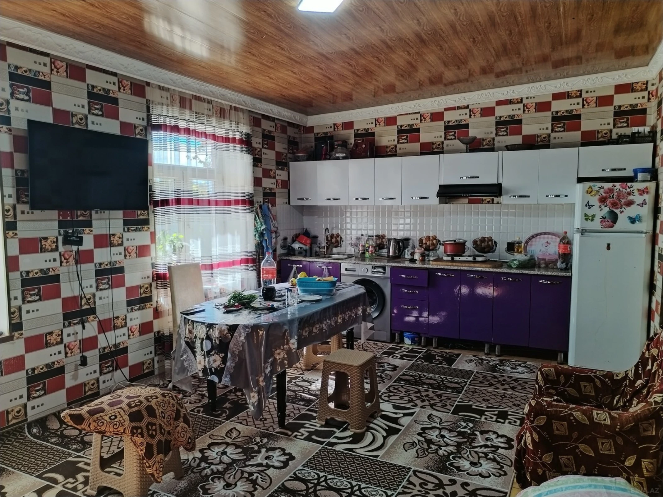 Satılır 5 otaqlı həyət evi 160 m²