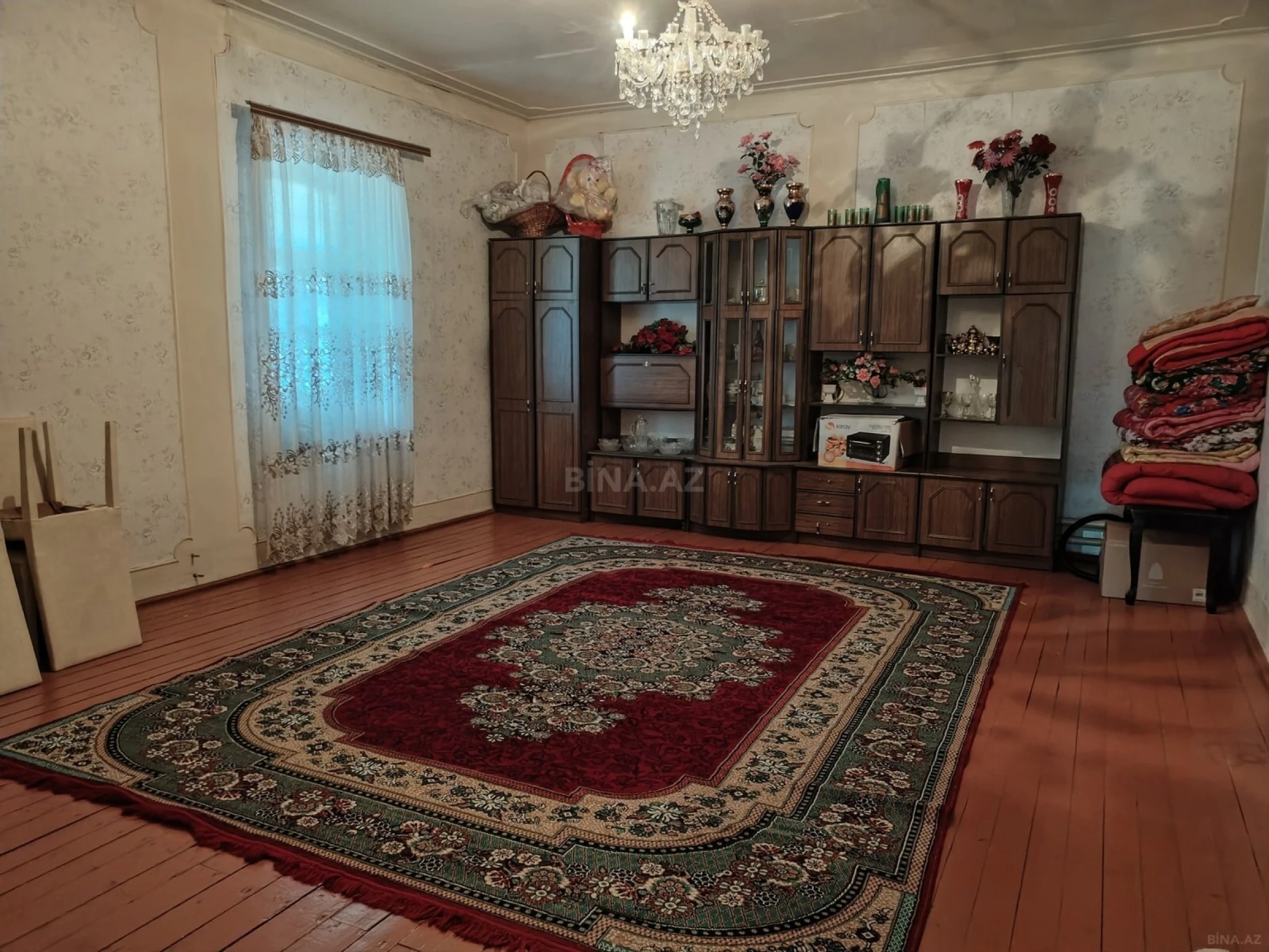 Satılır 5 otaqlı həyət evi 160 m²