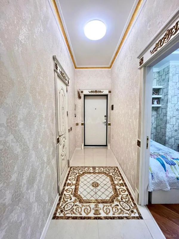 Satılır 3 otaqlı mənzil 95 m²