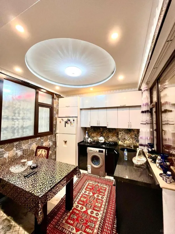 Satılır 3 otaqlı mənzil 95 m²
