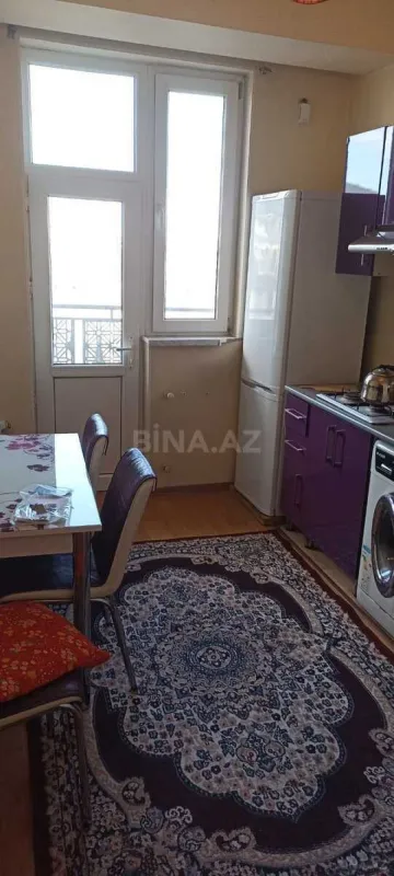 Kirayə verilir 1 otaqlı mənzil 40 m²