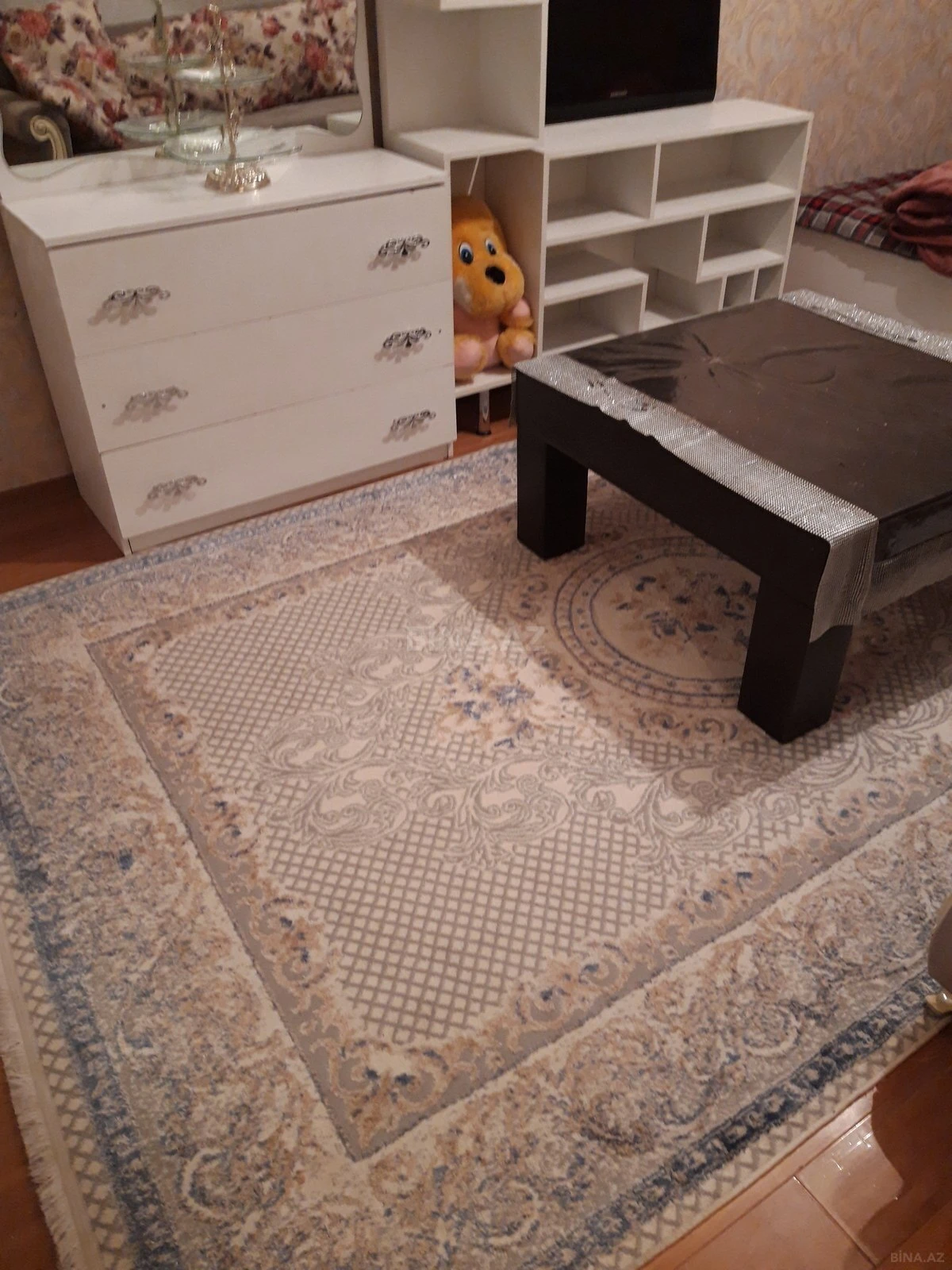 Kirayə verilir 1 otaqlı mənzil 40 m²