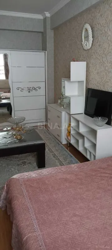 Kirayə verilir 1 otaqlı mənzil 40 m²