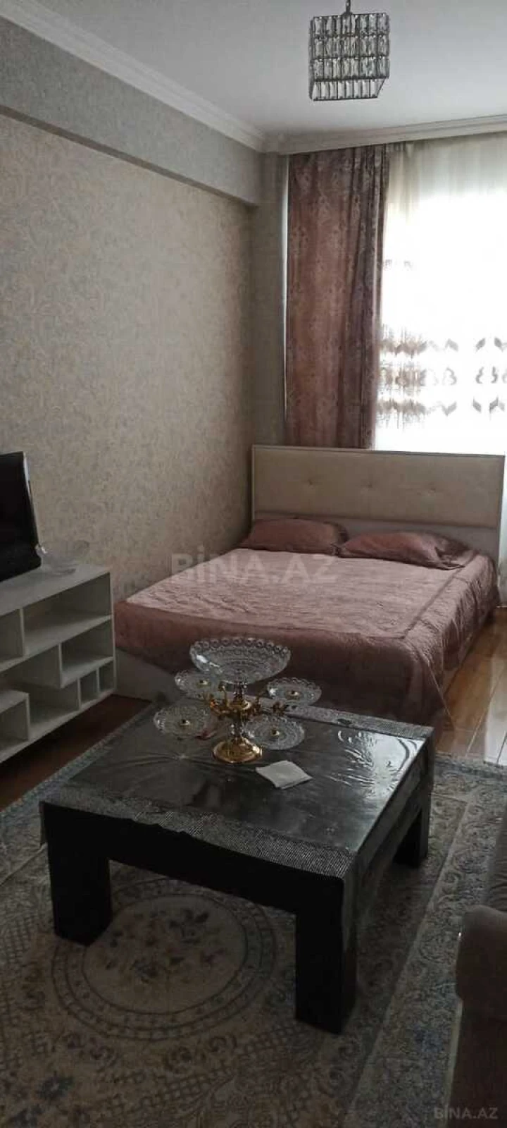 Kirayə verilir 1 otaqlı mənzil 40 m²