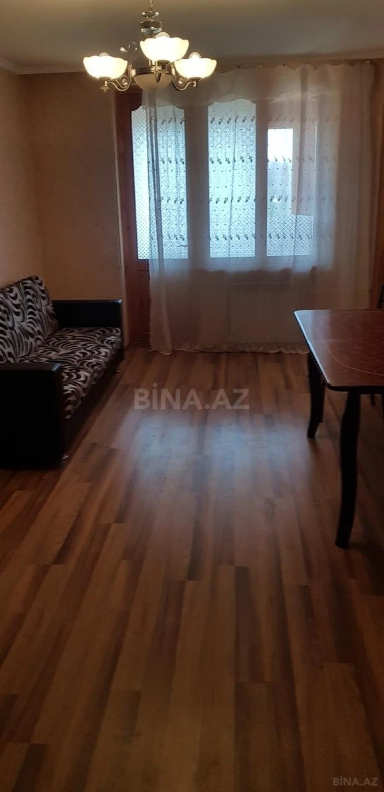 Kirayə verilir 2 otaqlı mənzil 45 m²