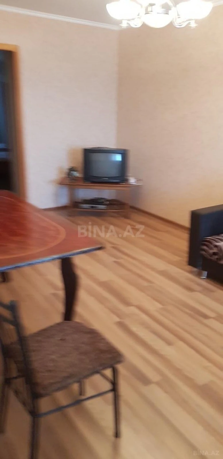 Kirayə verilir 2 otaqlı mənzil 45 m²