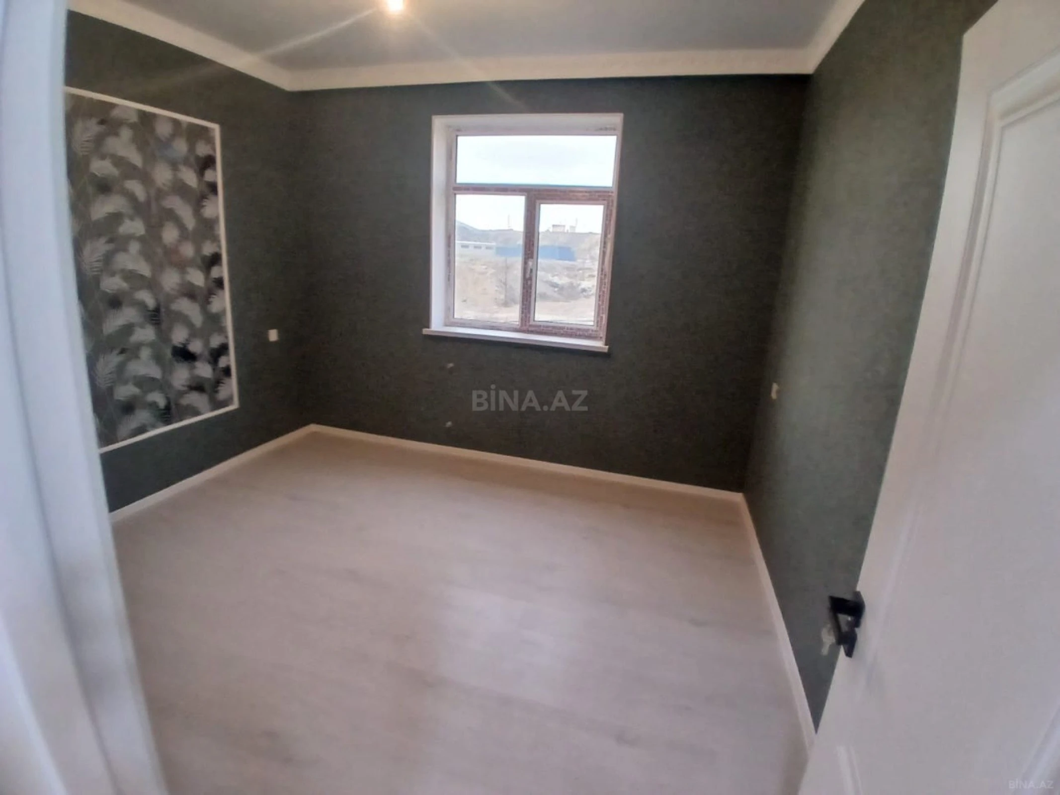 Satılır 8 otaqlı həyət evi 148 m²