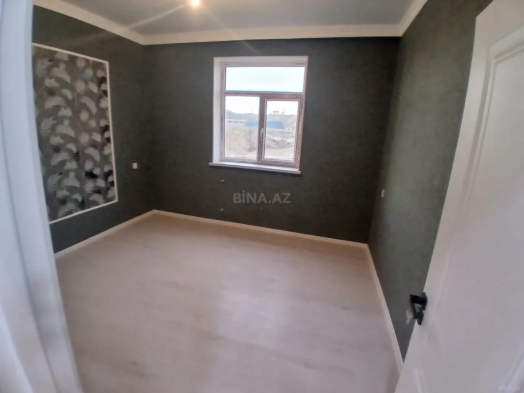 Satılır 8 otaqlı həyət evi 148 m²