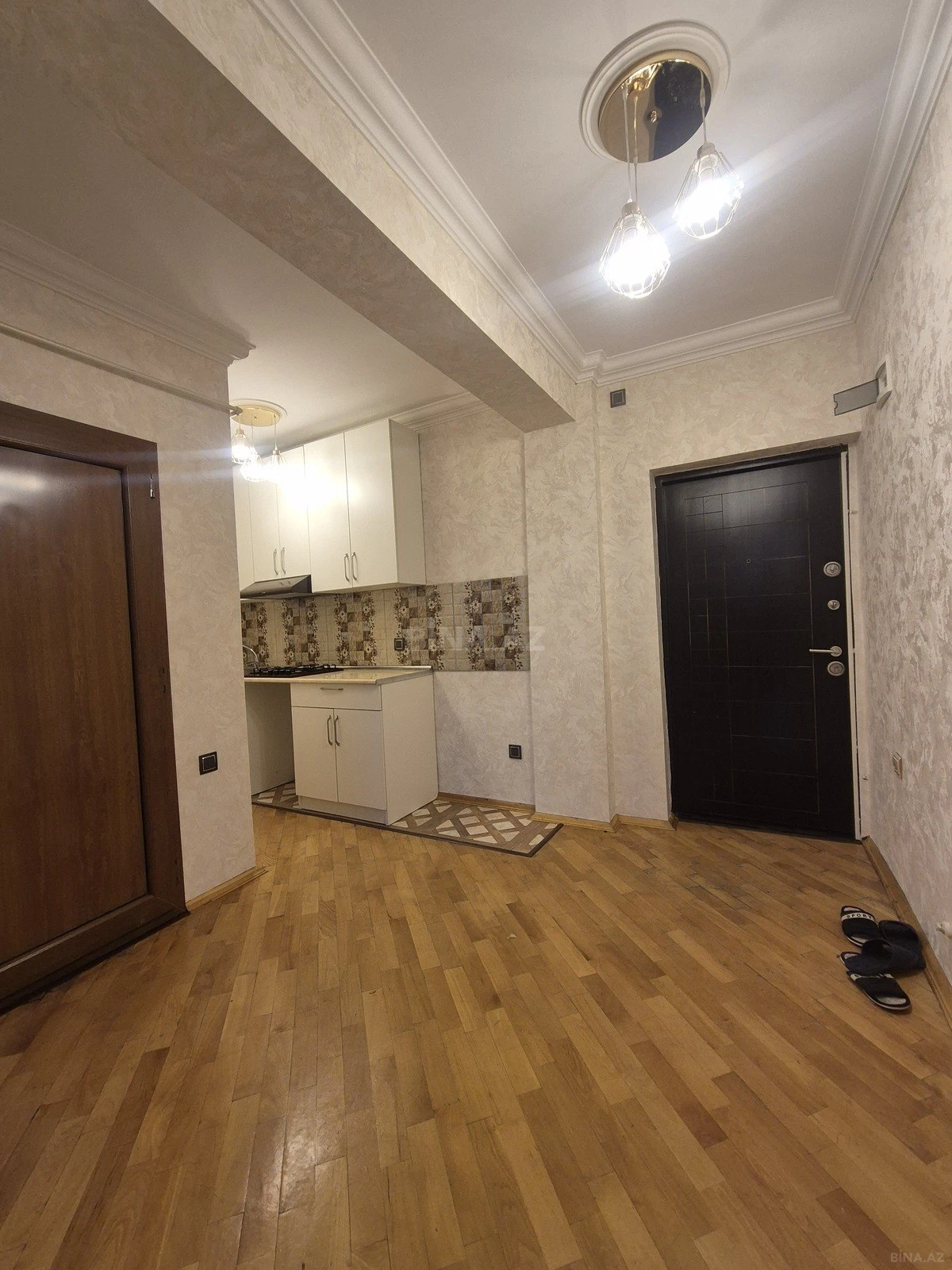 Satılır 2 otaqlı mənzil 60 m²
