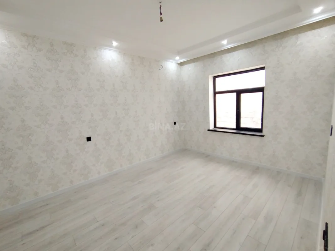 Satılır 4 otaqlı həyət evi 120 m²