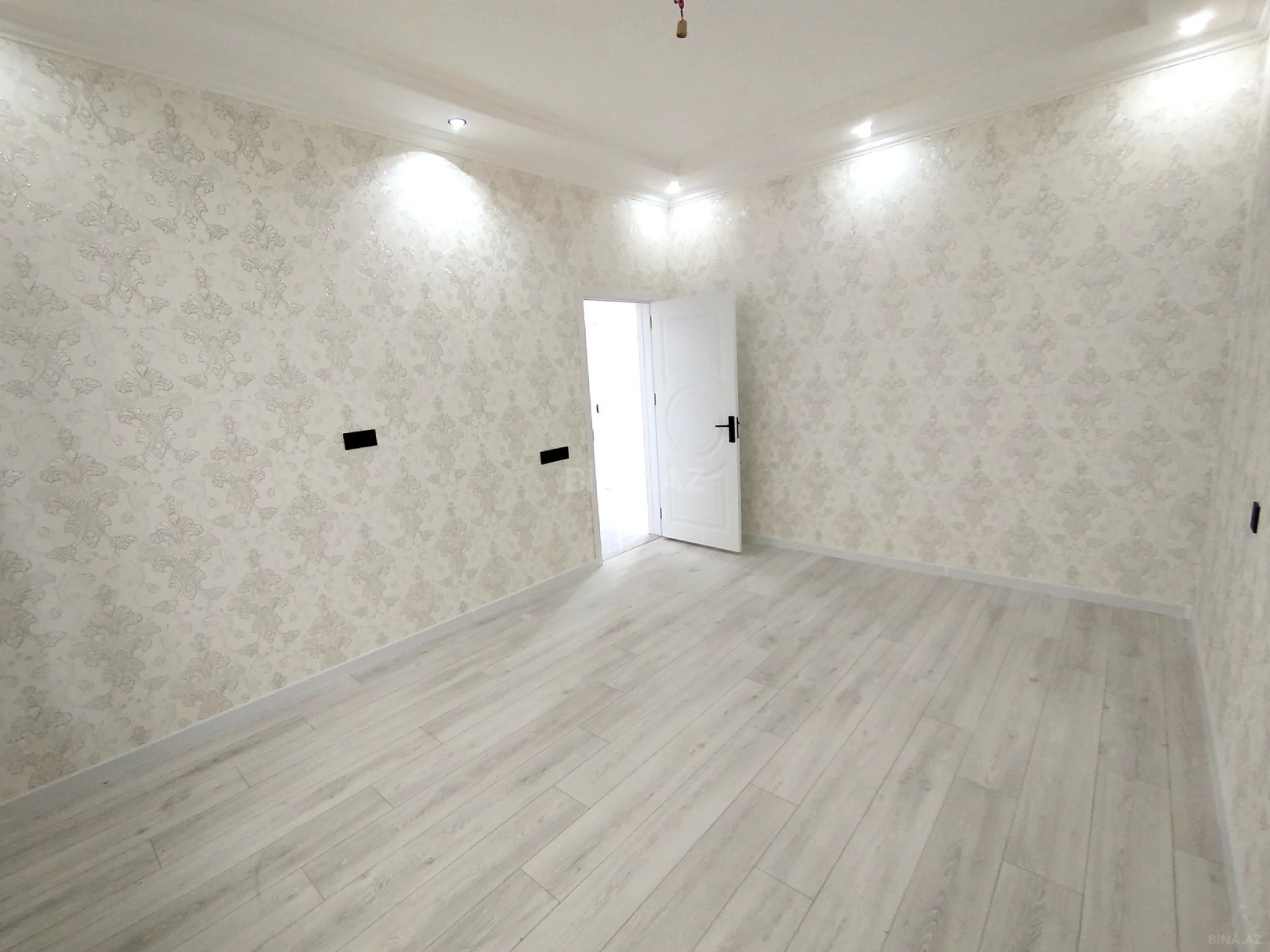 Satılır 4 otaqlı həyət evi 120 m²