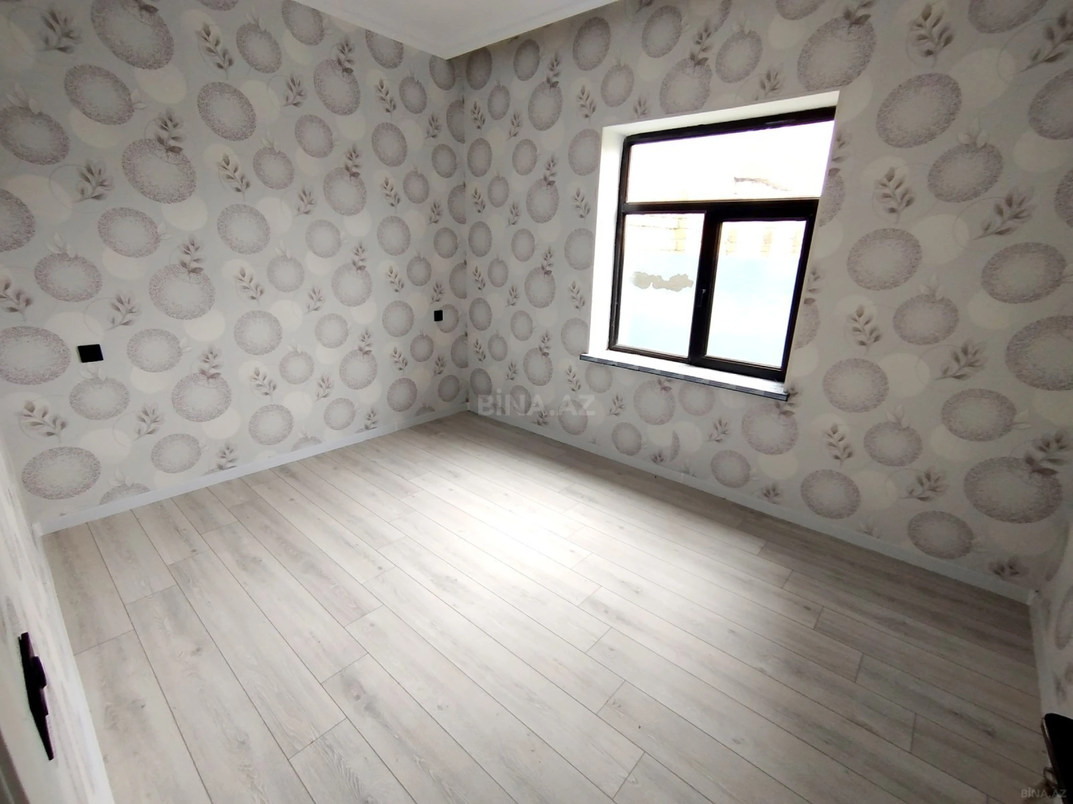 Satılır 4 otaqlı həyət evi 120 m²