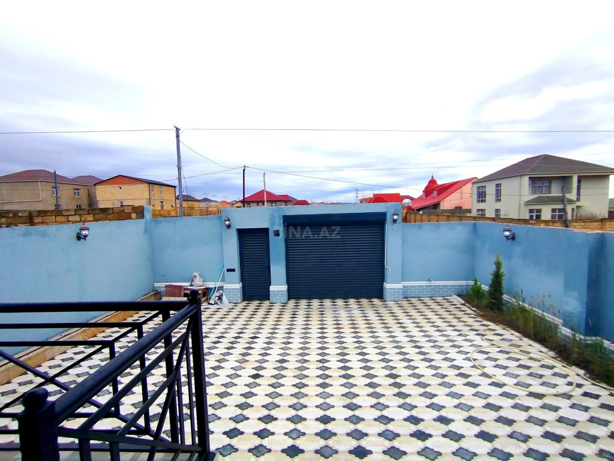 Satılır 4 otaqlı həyət evi 120 m²