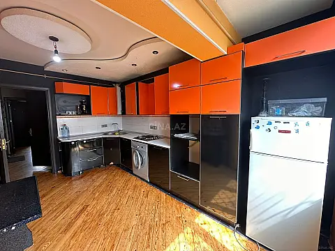 Satılır 2 otaqlı mənzil 70 m²