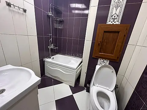Satılır 2 otaqlı mənzil 70 m²