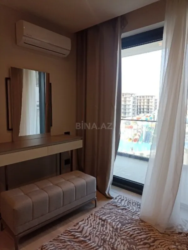 Satılır 2 otaqlı mənzil 100 m²