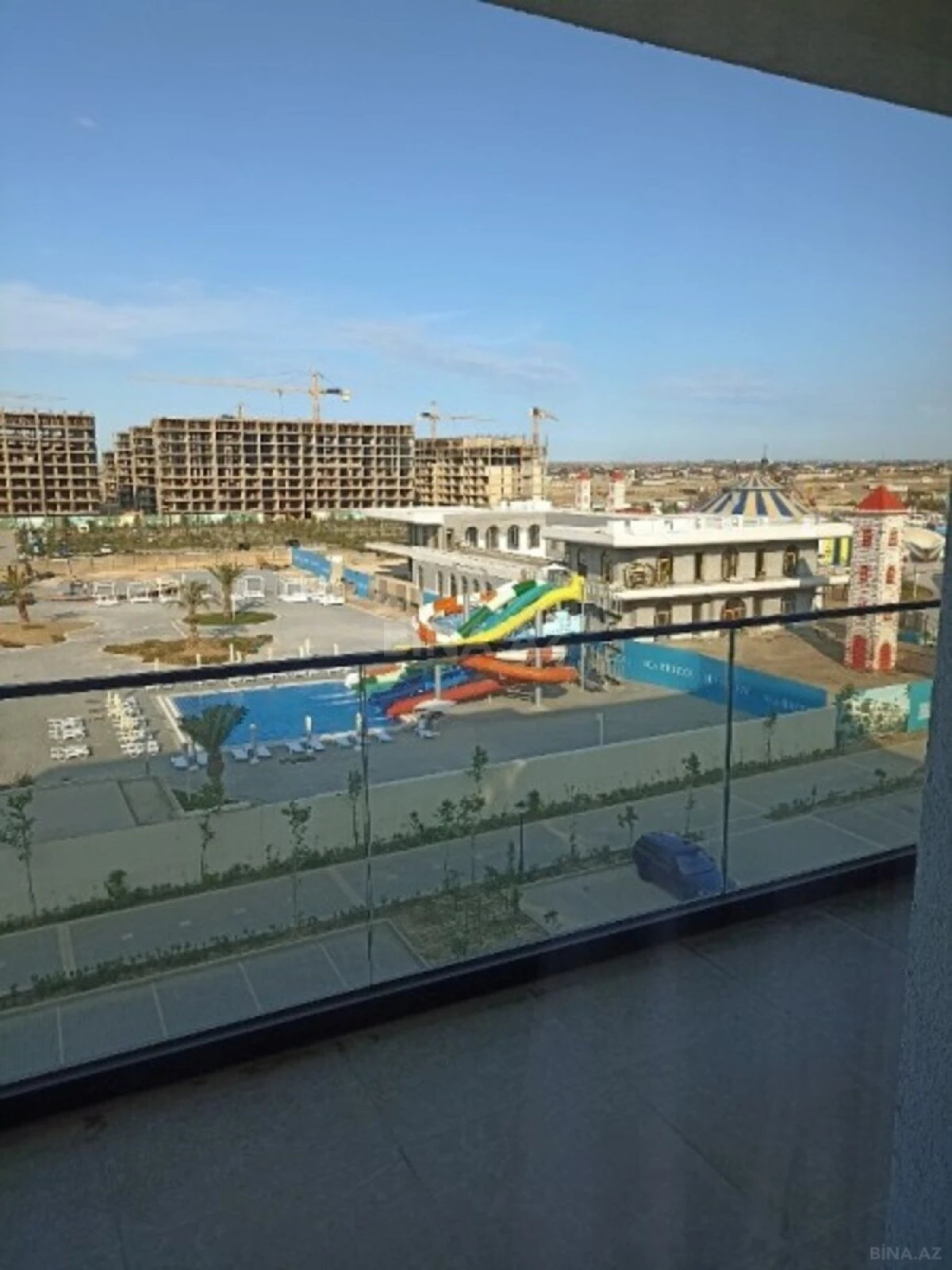 Satılır 2 otaqlı mənzil 100 m²