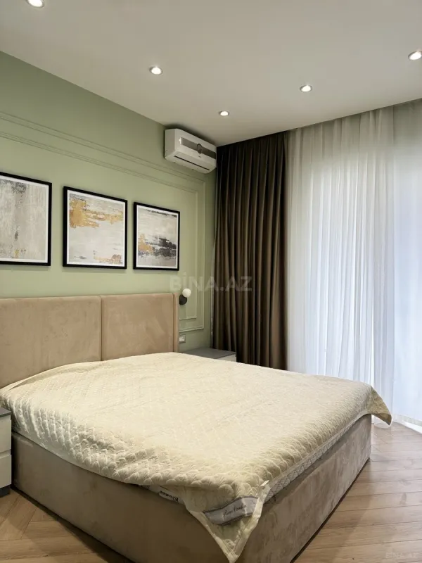 Satılır 2 otaqlı mənzil 67 m²