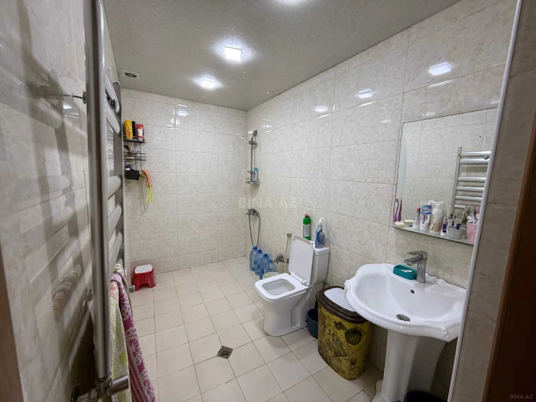 Satılır 2 otaqlı mənzil 60 m²