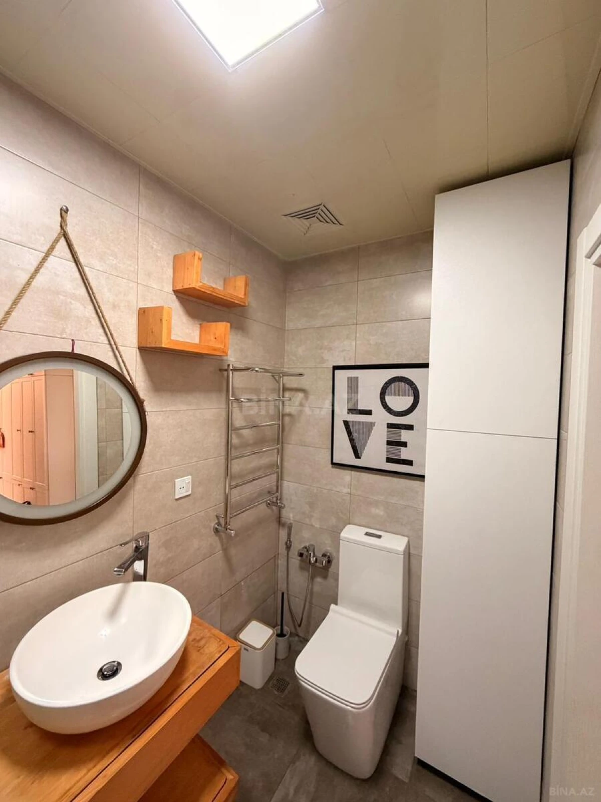 Satılır 3 otaqlı mənzil 98 m²