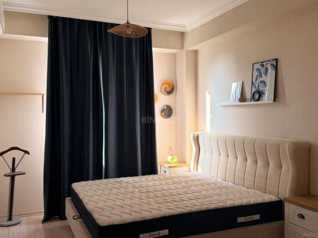 Satılır 3 otaqlı mənzil 98 m²