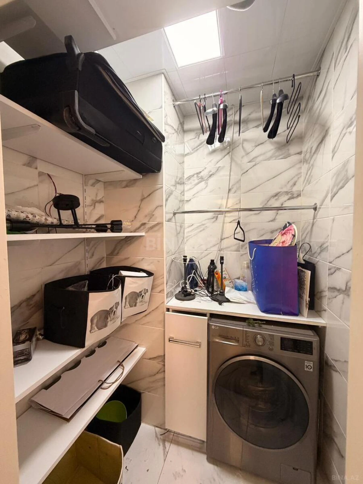 Satılır 3 otaqlı mənzil 98 m²