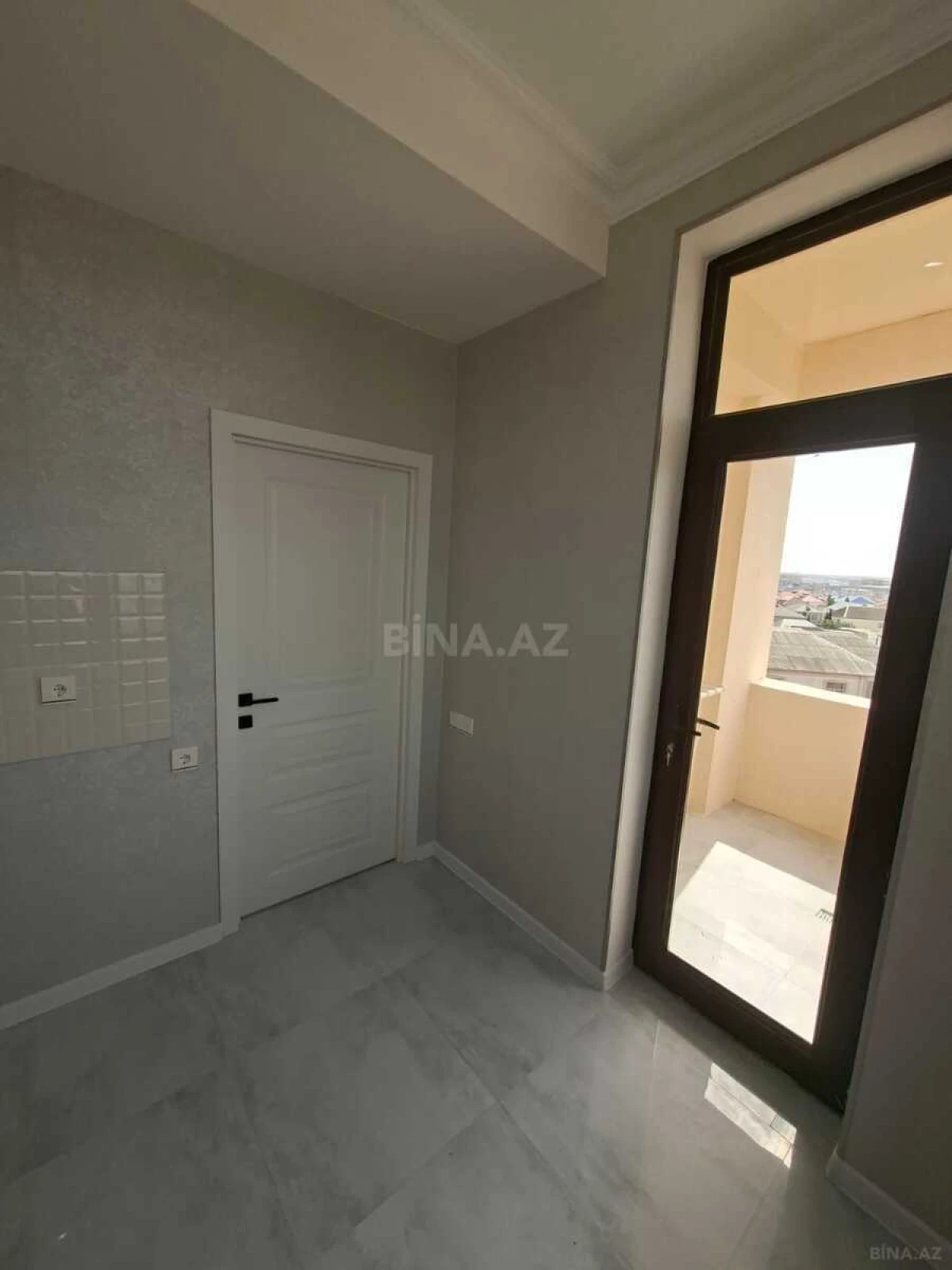 Satılır 3 otaqlı mənzil 75 m²