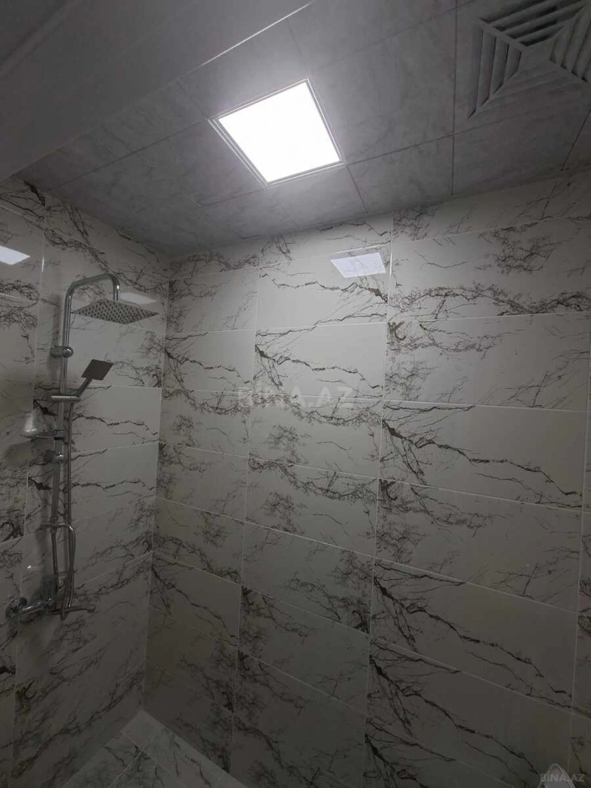 Satılır 3 otaqlı mənzil 75 m²