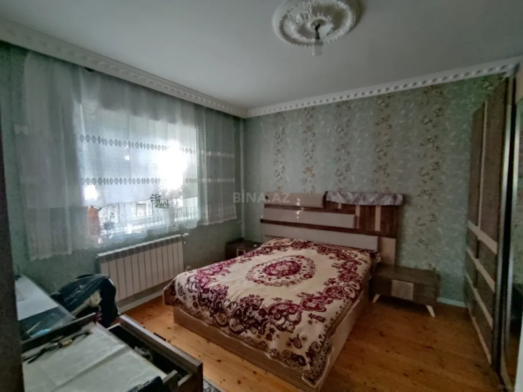 Satılır 3 otaqlı həyət evi 140 m²