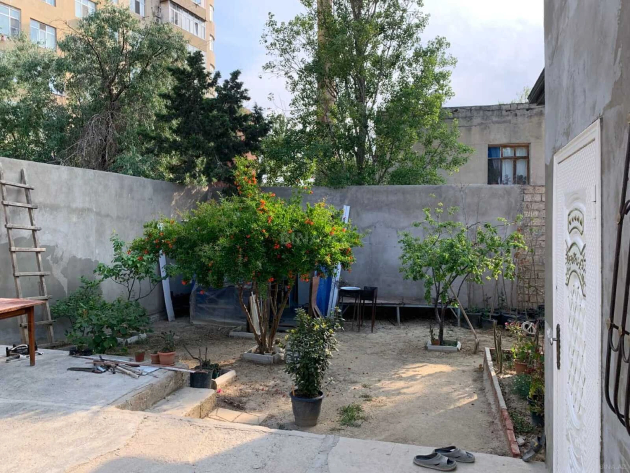 Satılır 3 otaqlı həyət evi 140 m²