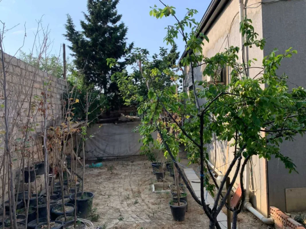 Satılır 3 otaqlı həyət evi 140 m²