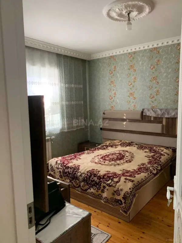 Satılır 3 otaqlı həyət evi 140 m²