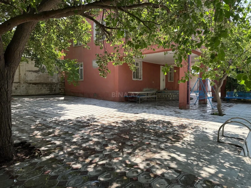 Kirayə verilir 6 otaqlı həyət evi 350 m²