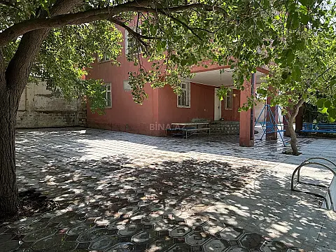 Kirayə verilir 6 otaqlı həyət evi 350 m²