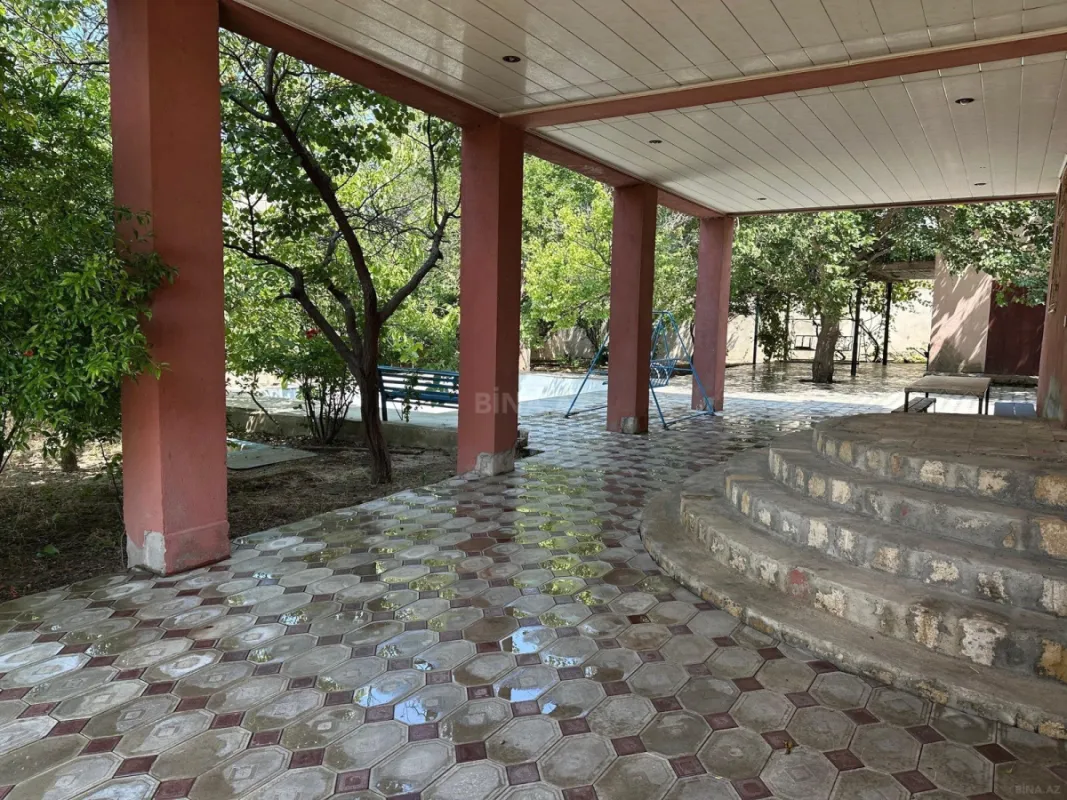 Kirayə verilir 6 otaqlı həyət evi 350 m²