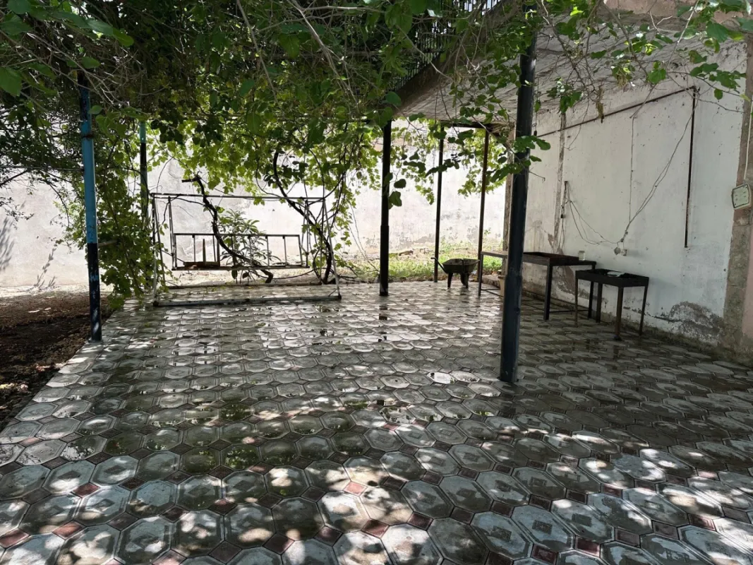 Kirayə verilir 6 otaqlı həyət evi 350 m²